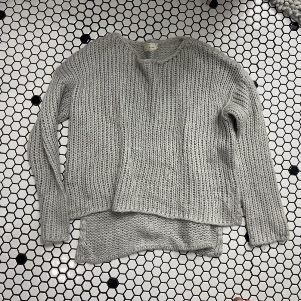 A’reve sweater size small/medium